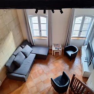 La Garriguette Centre Historique Calme Climatise 6 Couchages Appartement