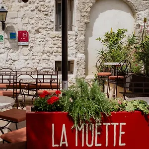 La Muette Hotel